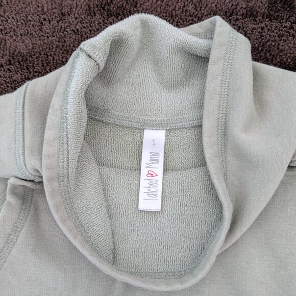 Latched Mama harbor snap - Picture 3 of 7